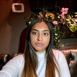 Meet your Posher, Liz